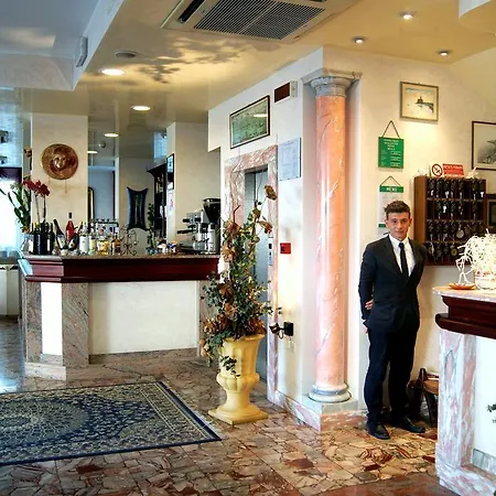 Hotel Marinella-3